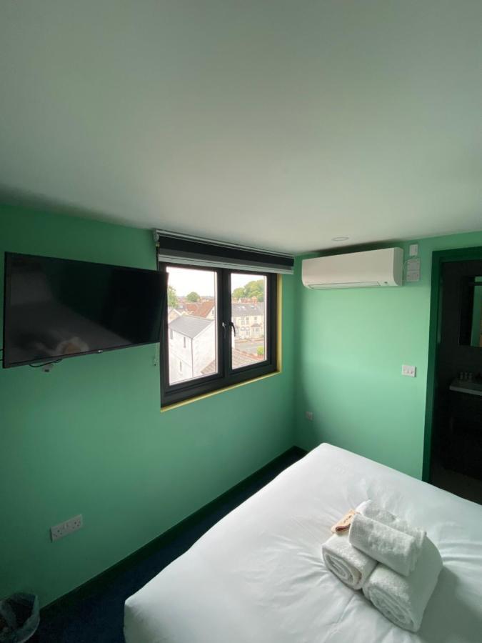 Aaron Wise - 51 Fitzhamon Apartments Cardiff Ngoại thất bức ảnh